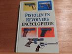 Pistolen en Revolvers Encyclopedie – A. E. Hartink, Boeken, Gelezen, Niet van toepassing, Ophalen of Verzenden, A. E. Hartink 