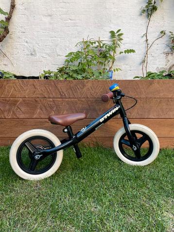 B’Twin loopfiets – zwart beschikbaar voor biedingen