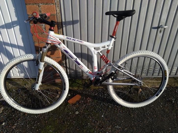 3 vtt vintage magnifique très rare, Vélos & Vélomoteurs, Vélos | Hommes | Vélos de sport & Vélo de randonnée, Enlèvement ou Envoi