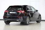 Mercedes-Benz A 250 e *facelift* AMG Leder Sfeerlicht KEYLES, Auto's, Gebruikt, 4 cilinders, Zwart, 5 zetels