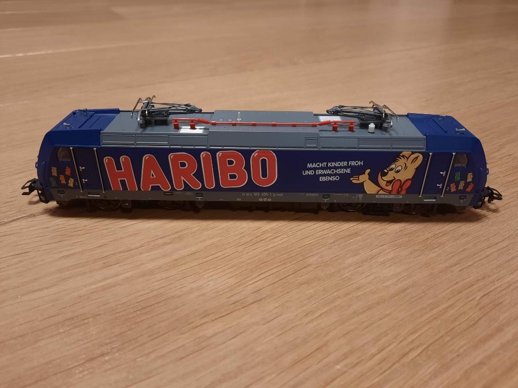 Märklin 36603 - locomotive électrique DBAG Haribo, Wisselstroom, Locomotief, Ophalen of Verzenden, Zo goed als nieuw