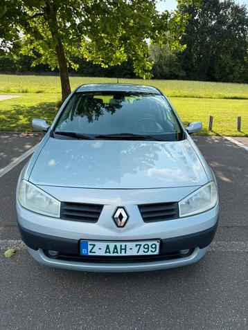 Renault megane automaat benzine gekeurd beschikbaar voor biedingen