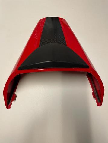 Honda CB650F Seat cover 2014-2017       OO MOTO