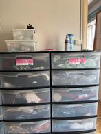 Commode en plastique x2, Maison & Meubles, Armoires | Commodes, Enlèvement, Comme neuf