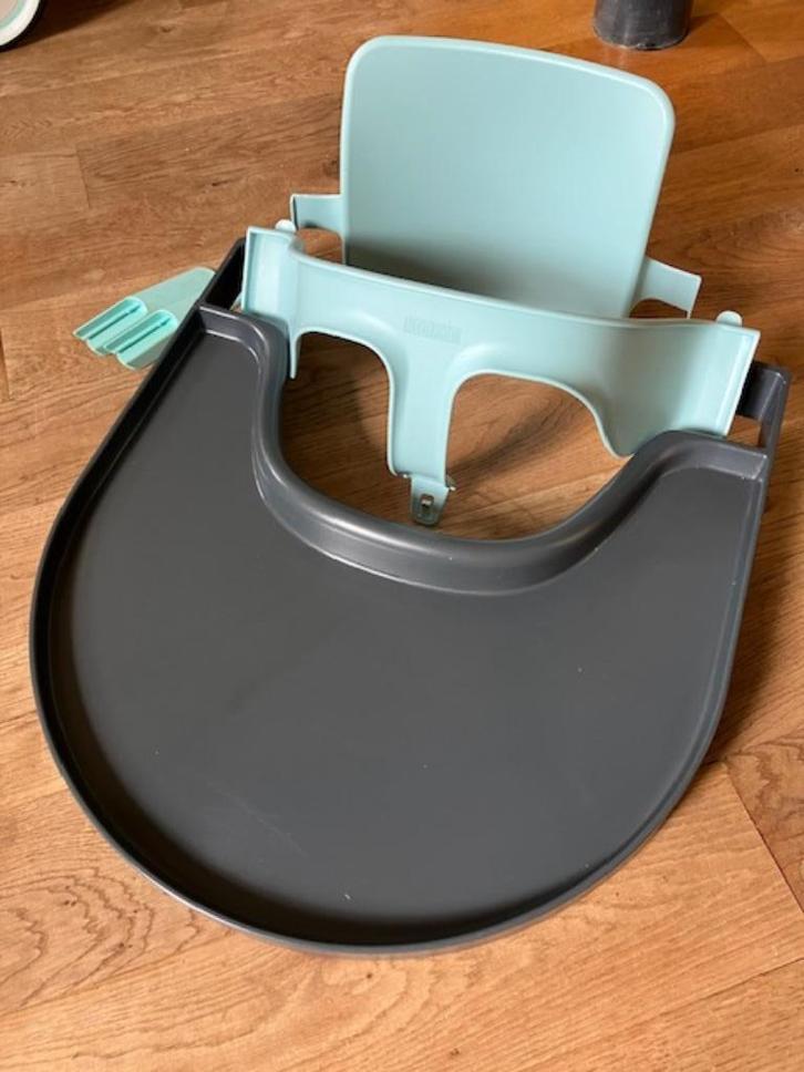 tripp trapp babyset + tafelblad + kussenset, Kinderen en Baby's, Kinderstoelen, Gebruikt, Meegroeistoel, Afneembaar eetblad, Stoelverkleiner