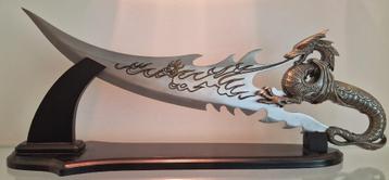 Couteau dragon décoratif sur support - couteau décoratif
