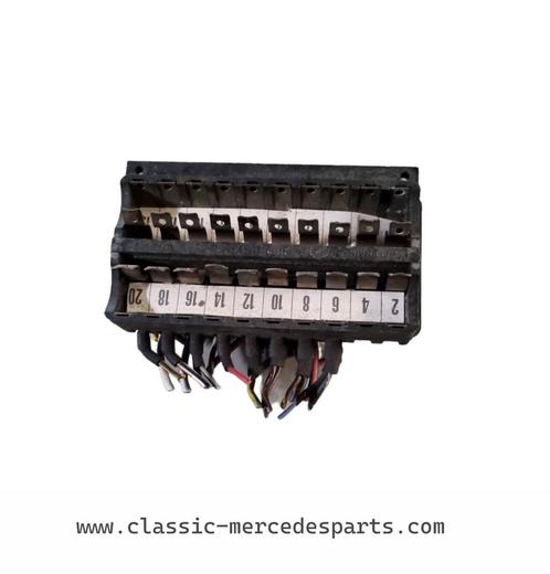 Zekeringenkast Mercedes SL 107 type 1075400450, Auto-onderdelen, Elektronica en Kabels, Gebruikt, Ophalen of Verzenden