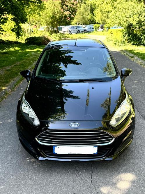 Ford Fiesta en très Bon etat, Auto's, Ford, Particulier, Fiësta, ABS, Diesel, Euro 5, 3 deurs, Handgeschakeld, Zwart, Grijs, Stof