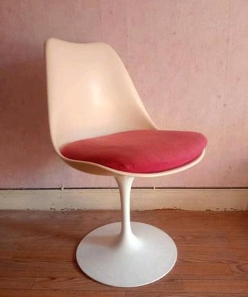 Chaise tulipe vintage Saarinen knoll années 70  beschikbaar voor biedingen