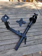 Ewent monitor arm / beugel, Computers en Software, Monitoren, Ophalen, Zo goed als nieuw