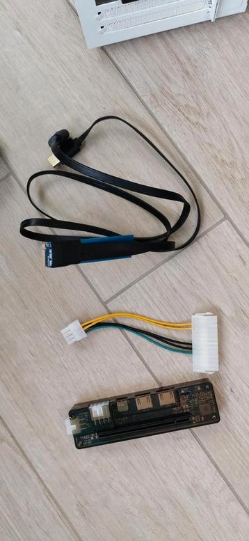 Nvme naar pci kabel beschikbaar voor biedingen