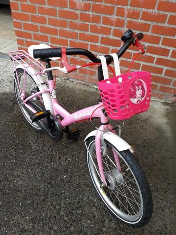 Batavus meisjesfiets 20 inch - roze en witte kleur beschikbaar voor biedingen