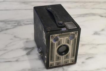 Kodak Six-20 Brownie Junior met tas beschikbaar voor biedingen