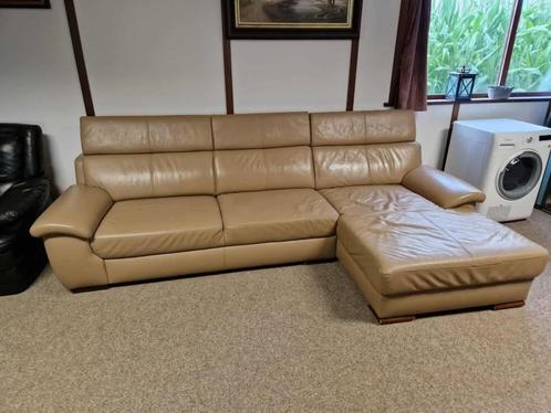 TAUPE BUFFELLEDEREN HOEKSALON AFM 300 X 180, Huis en Inrichting, Zetels | Zetels en Chaises Longues, Gebruikt, Leer, Ophalen