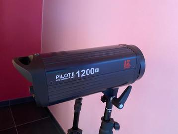 Jinbei studioflits set beschikbaar voor biedingen