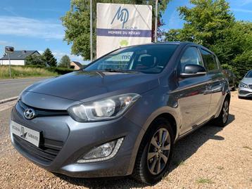 Hyundai i20 1200 essence...! ✨GARANTIE 2 ANS ✨!... beschikbaar voor biedingen