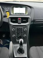 Volvo V40 2L Diesel Euro 6b 2016, Auto's, USB, Zwart, Bedrijf, Dealer onderhouden