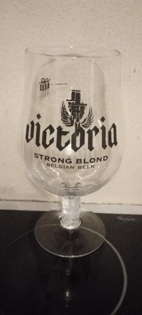Brouwerij bierglas Victoria liter, Verzamelen, Biermerken, Nieuw, Glas of Glazen, Overige merken, Ophalen of Verzenden