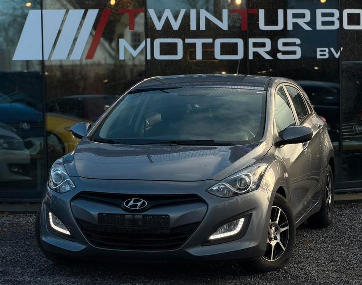 Hyundai i30 Automaat, Auto's, Hyundai, Bedrijf, Te koop, i30, Benzine, Euro 5, Automaat, Ophalen of Verzenden