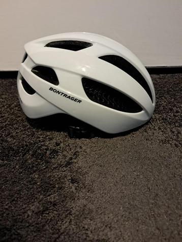 NIEUW Bontrager Starvos Wavecel fietshelm / Mt : S / 51-57cm beschikbaar voor biedingen