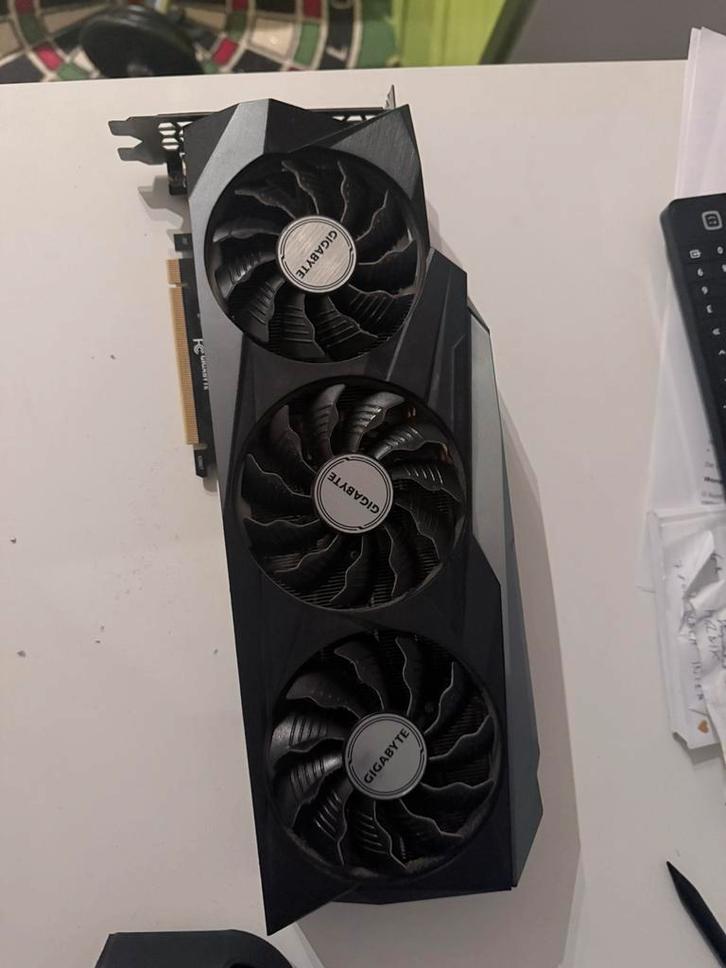 Gigabyte rtx3080 gaming oc 10gb, Informatique & Logiciels, Ordinateurs de bureau, Comme neuf, Gaming, Enlèvement ou Envoi