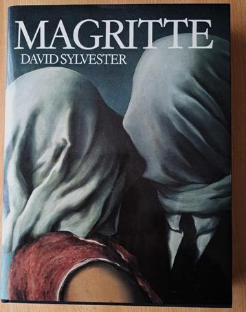 René Magritte  mooi lot boeken ( 5 stuks) in prima staat beschikbaar voor biedingen