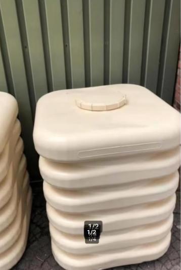regenton 1000L beschikbaar voor biedingen