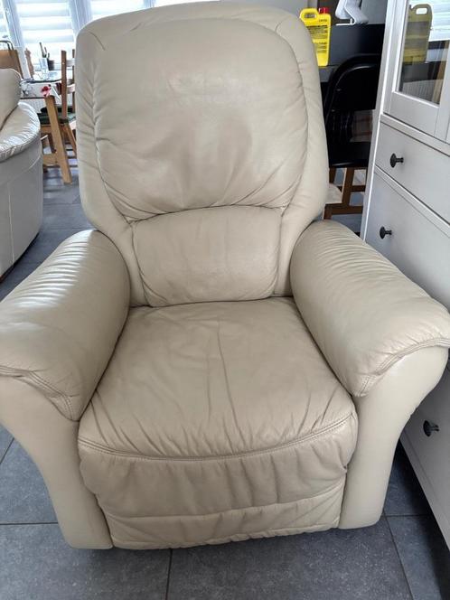 Relax électrique, Huis en Inrichting, Fauteuils, Gebruikt, Kunststof, Leer, Overige materialen, 75 tot 100 cm, 75 tot 100 cm, Ophalen