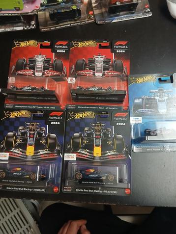Hot wheels premium f1 beschikbaar voor biedingen