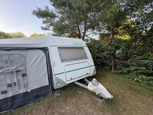 Caravan (Eifelland 5403) met voortent en bodem, Caravans en Kamperen, Caravans, Particulier, tot en met 4, Eifelland, Queensbed