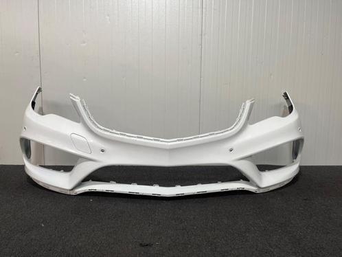 Voorbumper van een Mercedes E-Klasse (149), Auto-onderdelen, Carrosserie, Bumper, Mercedes-Benz, Gebruikt, 12 maanden garantie