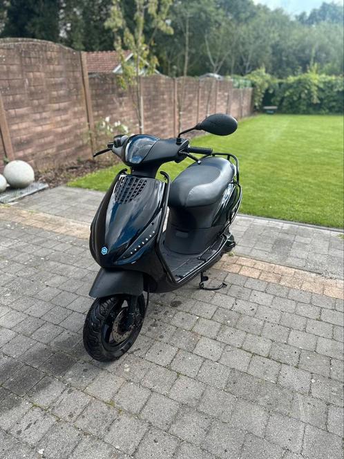 Piaggio zip 70cc A klasse 2 takt, Vélos & Vélomoteurs, Scooters | Piaggio, Comme neuf, Zip, Classe A (25 km/h), Deux-temps, Enlèvement ou Envoi