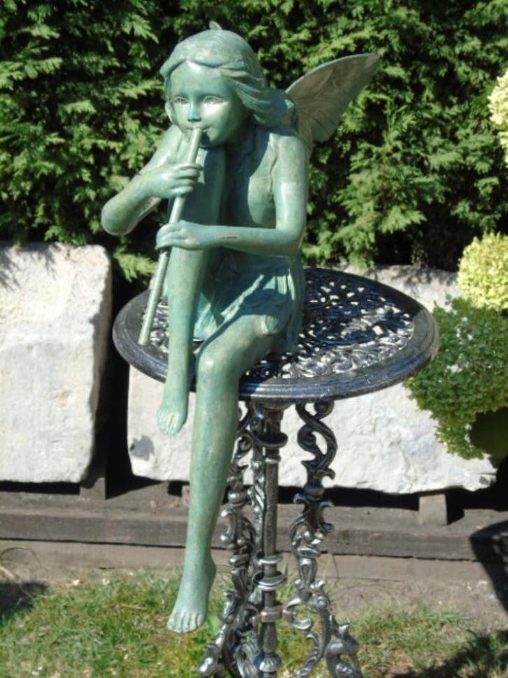 beeld van een elf met fluit in groen gepatineerd brons..., Tuin en Terras, Tuinwanddecoratie, Nieuw, Ophalen