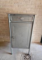 Armoire de caserne industrielle vintage (métal robuste) 800x, Maison & Meubles, Armoires | Autre, Enlèvement, Utilisé, Vintage