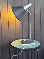 Vintage tafellamp, Huis en Inrichting, Ophalen of Verzenden, Gebruikt, Bauhaus, Minder dan 50 cm