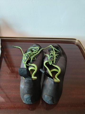 Klimschoenen Simond (maat 45) beschikbaar voor biedingen