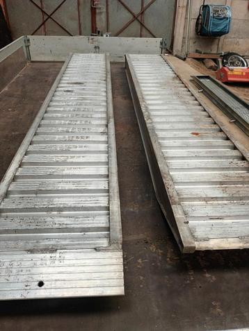 Rampes alu 10 tonnes et barre de remorquage, Autos : Divers, Remorques, Enlèvement, Comme neuf