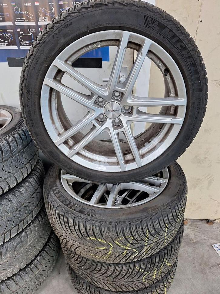 Volvo V60 Winterset 18 Inch, Auto-onderdelen, Banden en Velgen, Banden en Velgen, Winterbanden, 18 inch, 235 mm, Personenwagen