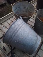 3 oude zinken emmers, Ophalen