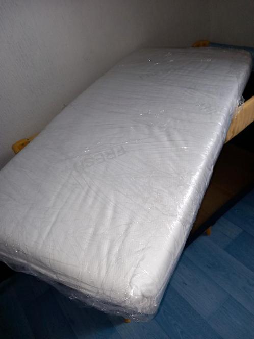 Matelas pour lit bébé, Maison & Meubles, Chambre à coucher | Matelas & Sommiers, Comme neuf, Matelas, 70 cm ou moins, Autres dimensions