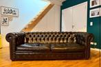 Chesterfield zwarte leren bank — 3 stoelen, Antiek en Kunst, Antiek | Meubels | Stoelen en Sofa's, Ophalen