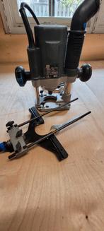 Elu OF97E-1100 W bovenfrees, Doe-het-zelf en Bouw, Ophalen of Verzenden, Gebruikt, Bovenfrees, Elu