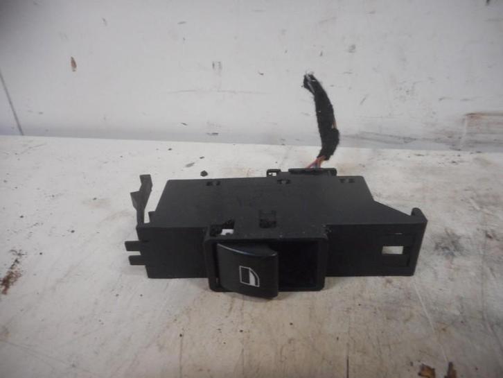 RAAMSCHAKELAAR RECHTS VOOR BMW 3 serie Compact (E46 / 5), Auto-onderdelen, Overige Auto-onderdelen, BMW, Gebruikt