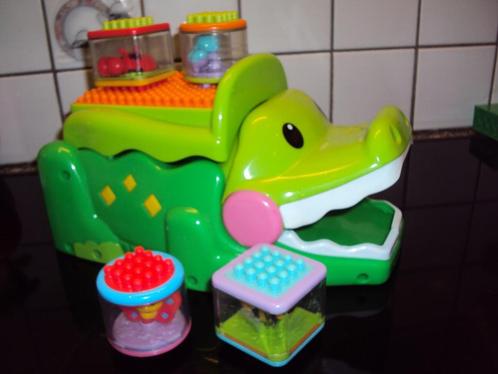 Fisher price,leuke krokodil met geluiden.4 "noppers" blokjes, Kinderen en Baby's, Speelgoed | Duplo en Lego, Duplo, Ophalen of Verzenden