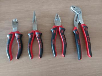 Lot de 4 pinces wurth beschikbaar voor biedingen