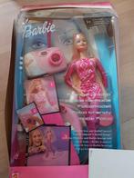 Barbie avec appareil photo encore neuf dans son emballage, Comme neuf, Enlèvement ou Envoi