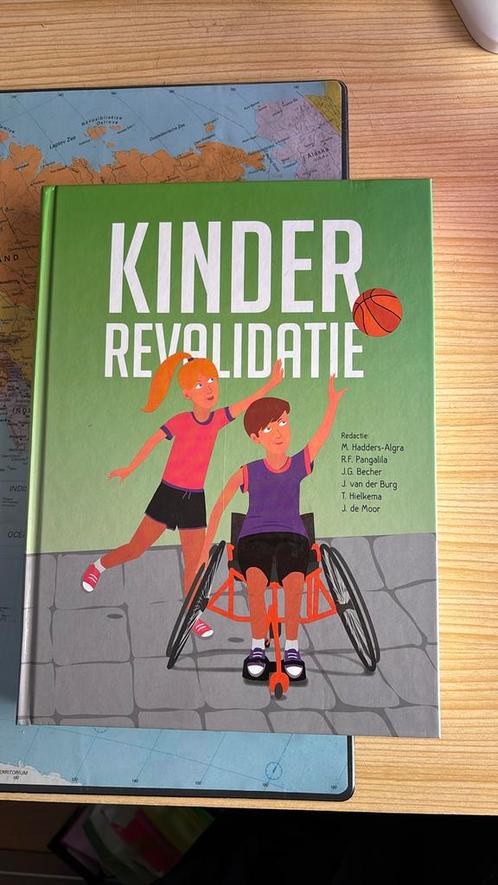 Boeken ergotherapie - kinderrevalidatie, Boeken, Wetenschap, Zo goed als nieuw, Ophalen