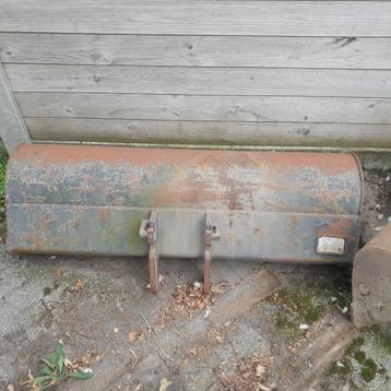 Slotenbak 1300 CW05 graafbak beschikbaar voor biedingen