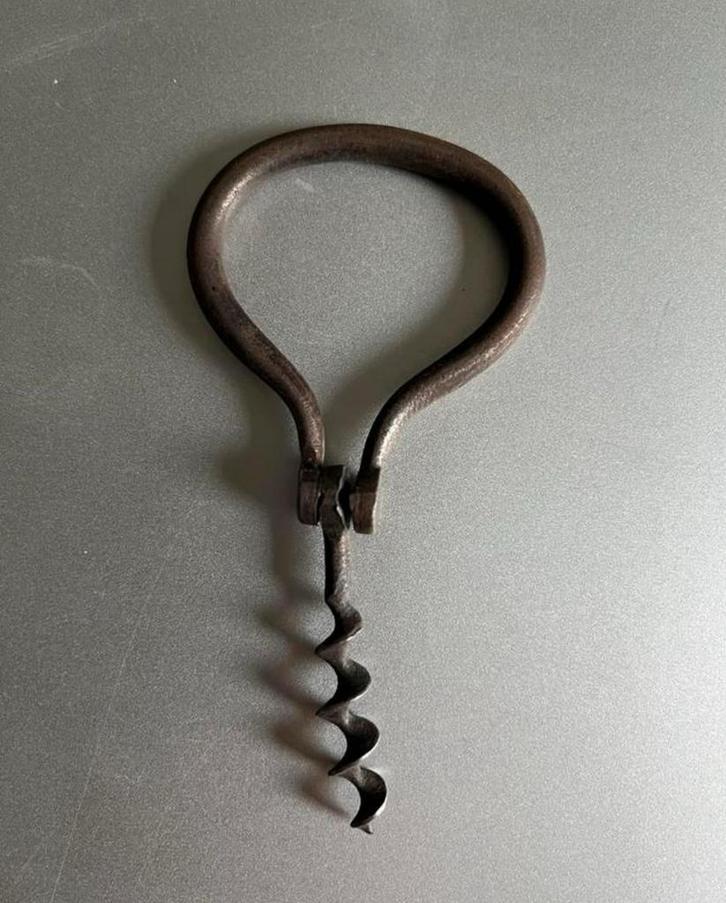 Antieke kurkentrekker, Antiek en Kunst, Antiek | Keukengerei, Verzenden