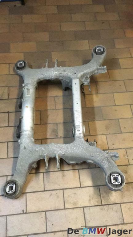 Subframe achter BMW 5 serie F07 F10 F11 33316798545, Autos : Pièces & Accessoires, Suspension & Châssis, BMW, Utilisé, Enlèvement ou Envoi